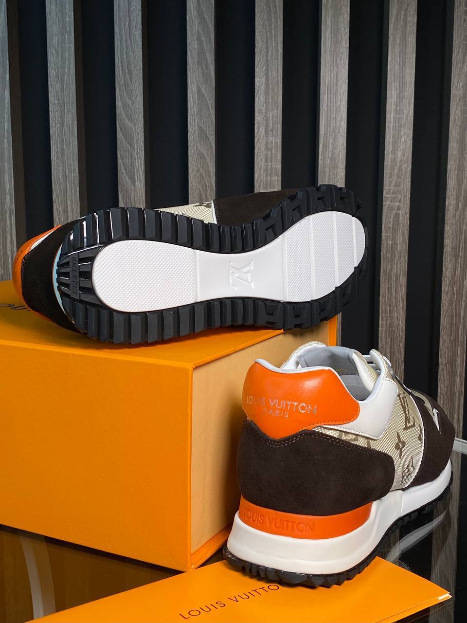 Louis Vuitton стильные кроссовки BP-53714 Louis Vuitton стильные кроссовки BP-53714