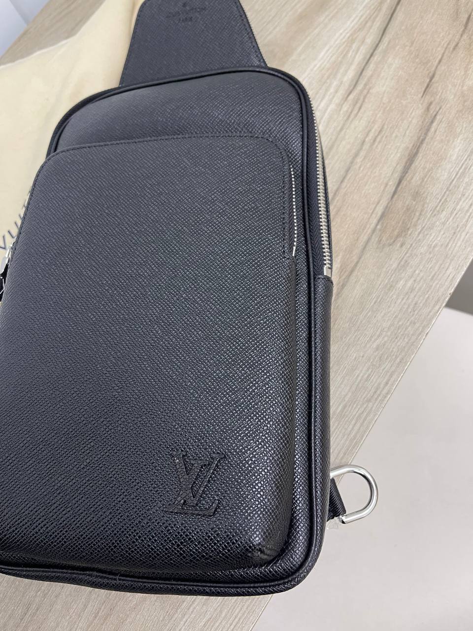 Сумка-слинг стильная Louis Vuitton BP-21980 Сумка-слинг стильная Louis Vuitton BP-21980