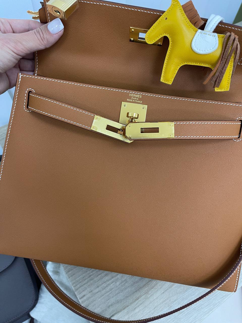 Трендовая сумка женская Kelly, 28 cm Hermes BP-13675 Трендовая сумка женская Kelly, 28 cm Hermes BP-13675