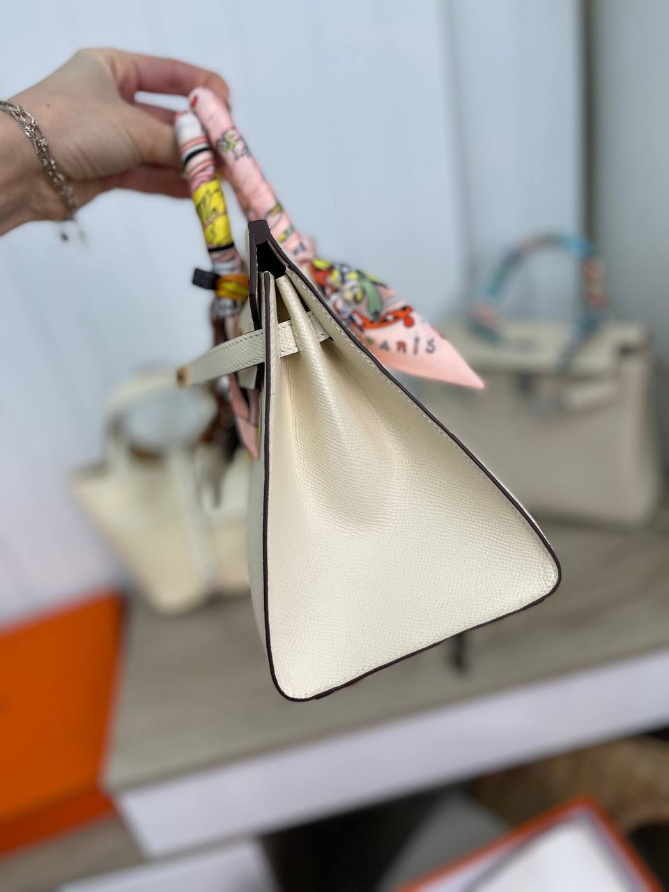 Трендовая сумка Birkin, 25 см из Epsom кожи Hermes BP-32434 Трендовая сумка Birkin, 25 см из Epsom кожи Hermes BP-32434