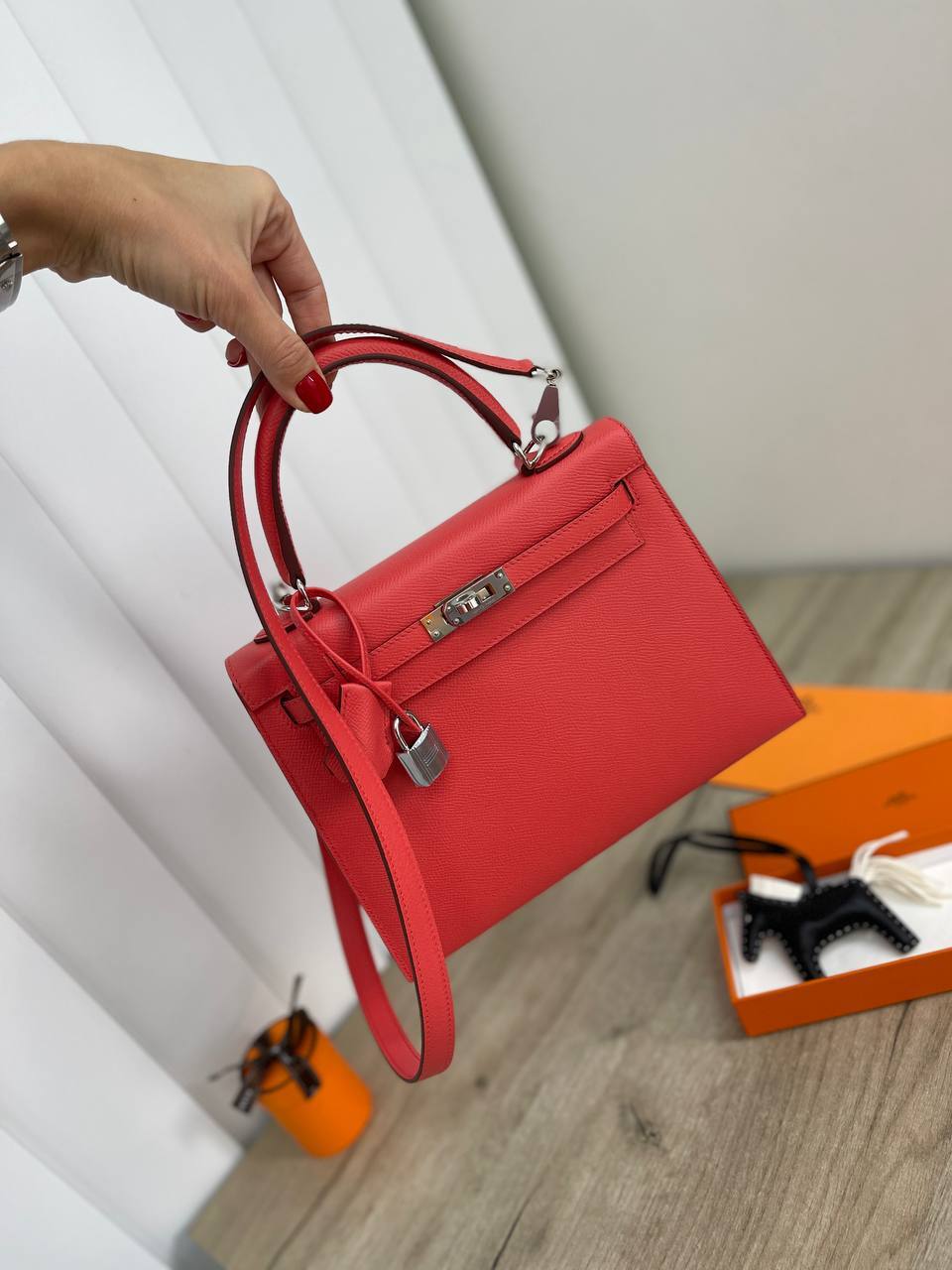 Коллекционная женская сумка Kelly, 25 Epsom Hermes BP-23262 Коллекционная женская сумка Kelly, 25 Epsom Hermes BP-23262