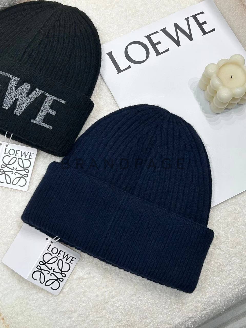 Шапка из шерсти Loewe BPLUX12428 Шапка из шерсти Loewe BPLUX12428
