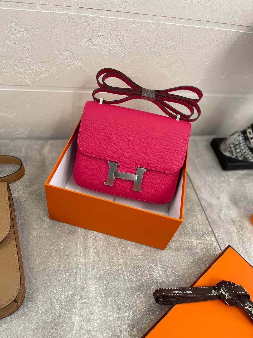 Коллекционная сумка Constance 18 cm Hermes BP-48276 Коллекционная сумка Constance 18 cm Hermes BP-48276