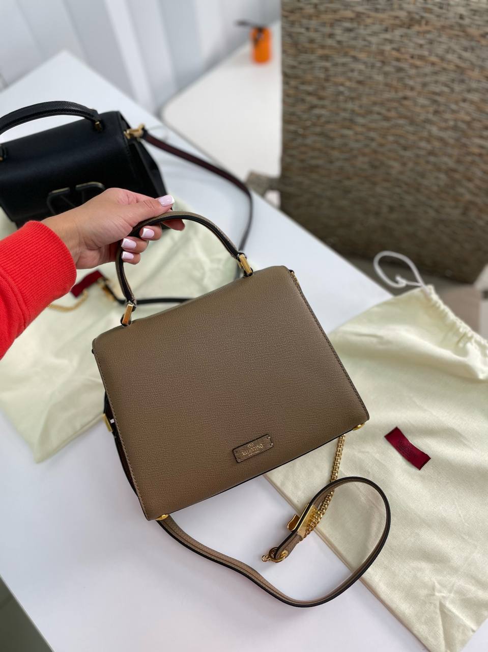 Коллекционная женская сумка коричневая 25 см Valentino BP-21057 Коллекционная женская сумка коричневая 25 см Valentino BP-21057