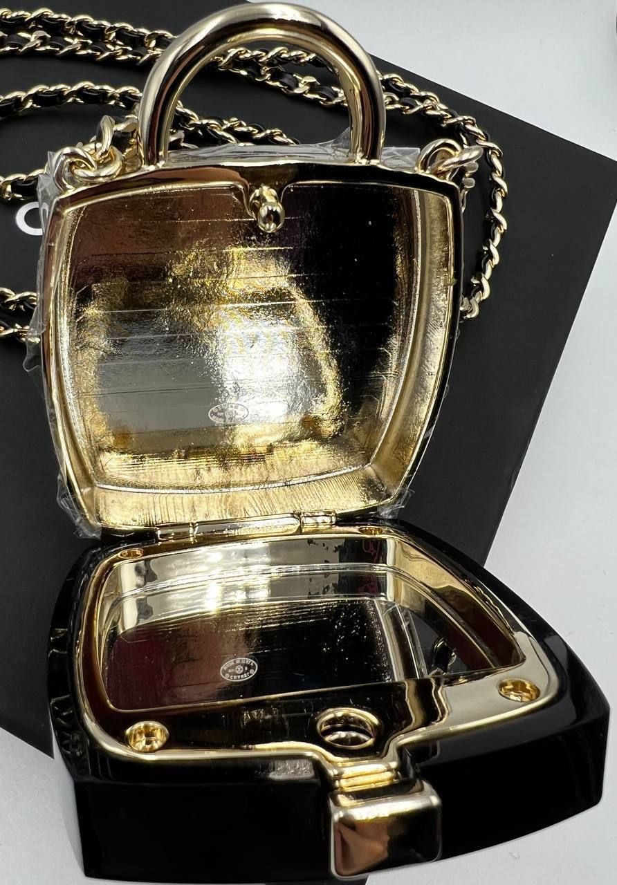 Подвеска Chanel коллекционная BP-54122 Подвеска Chanel коллекционная BP-54122