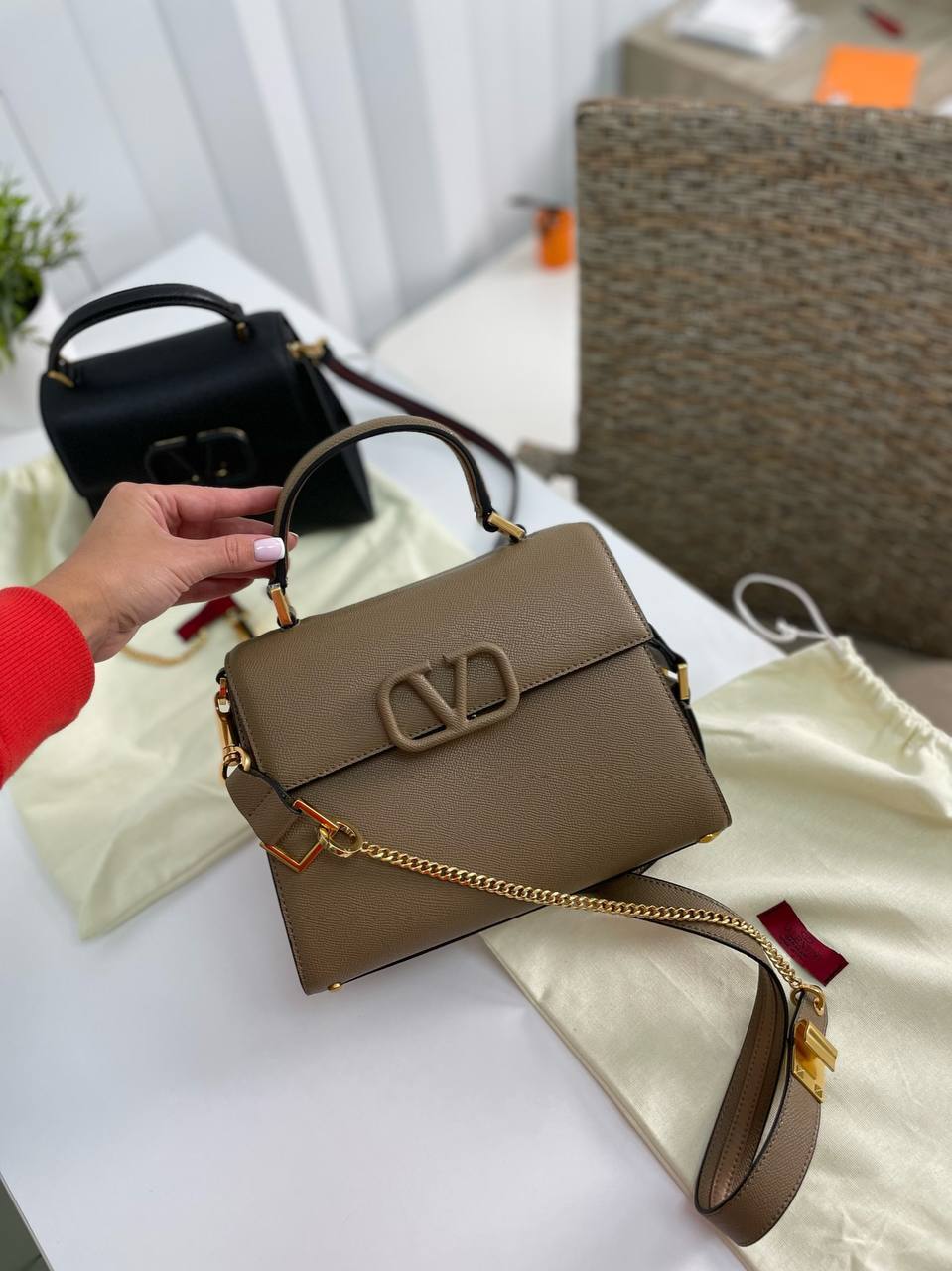 Коллекционная женская сумка коричневая 25 см Valentino BP-21057 Коллекционная женская сумка коричневая 25 см Valentino BP-21057