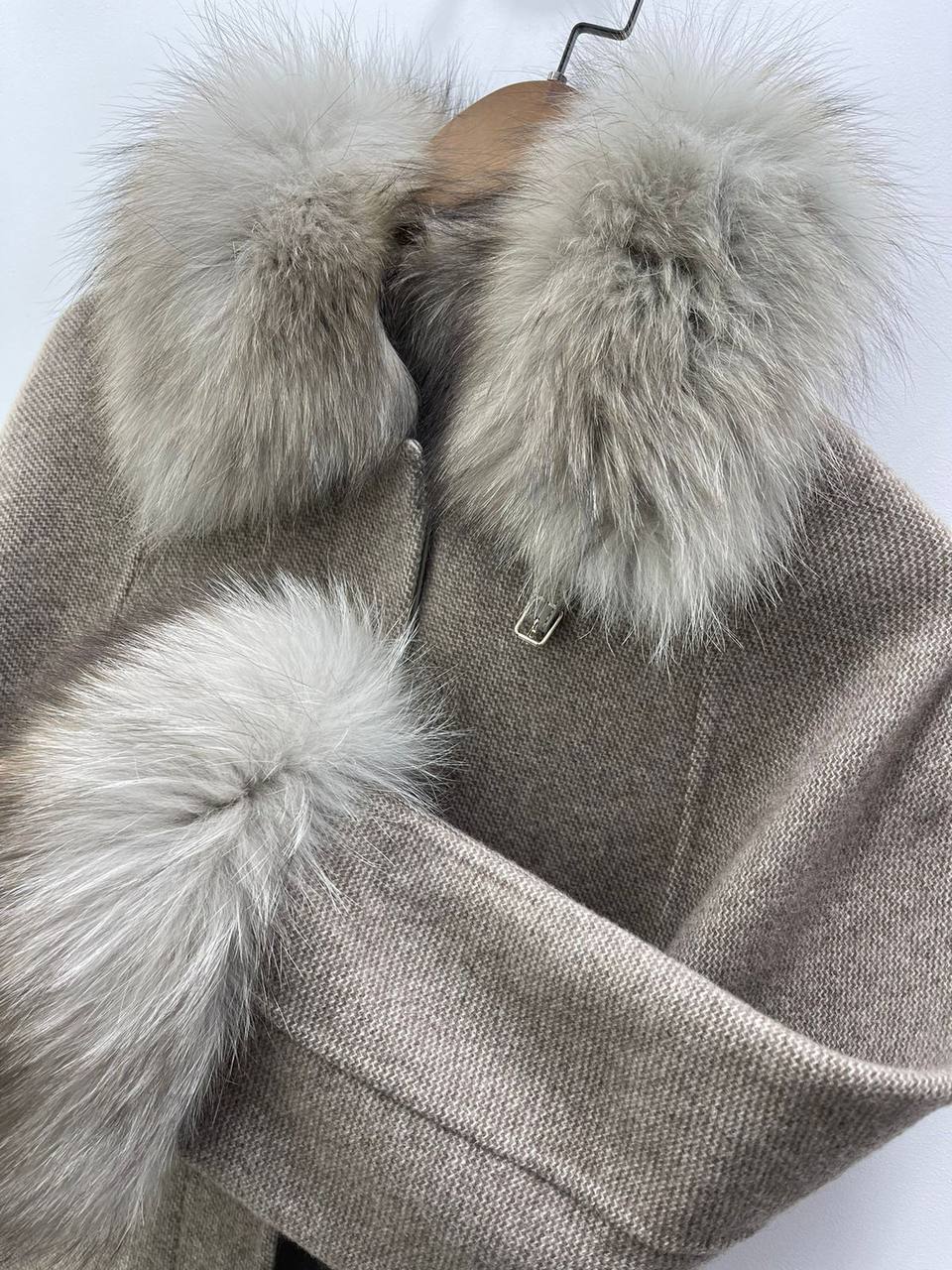 Элитное пальто Loro Piana BP-24497 Элитное пальто Loro Piana BP-24497