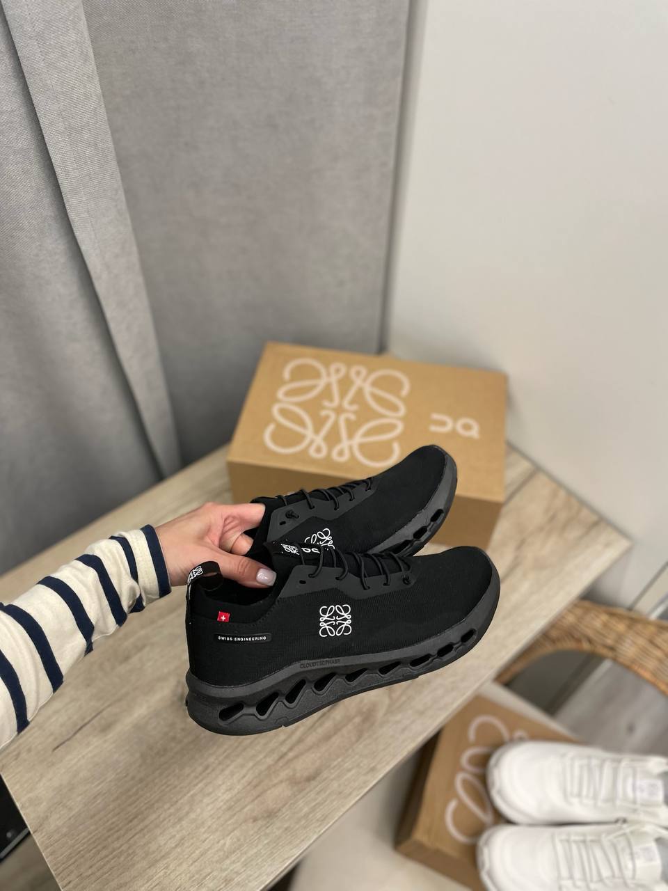 Кроссовки Loewe BP-49042 премиальные Кроссовки Loewe BP-49042 премиальные