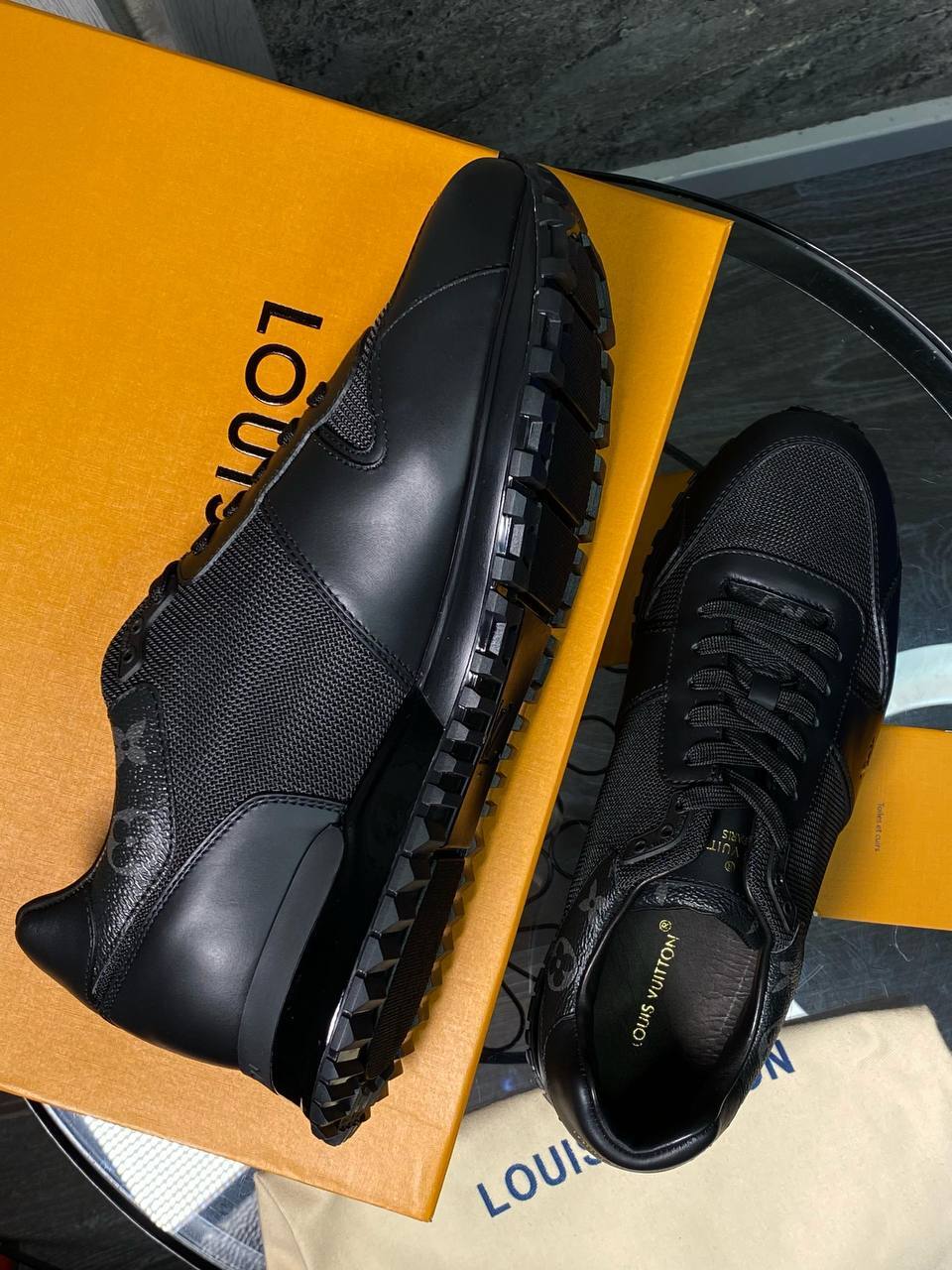 Louis Vuitton стильные кроссовки BP-46931 Louis Vuitton стильные кроссовки BP-46931