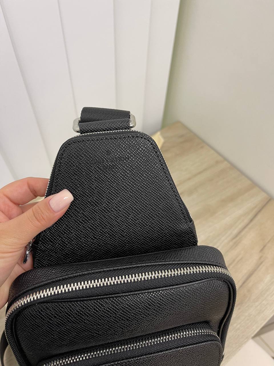 Сумка-слинг стильная Louis Vuitton BP-21980 Сумка-слинг стильная Louis Vuitton BP-21980