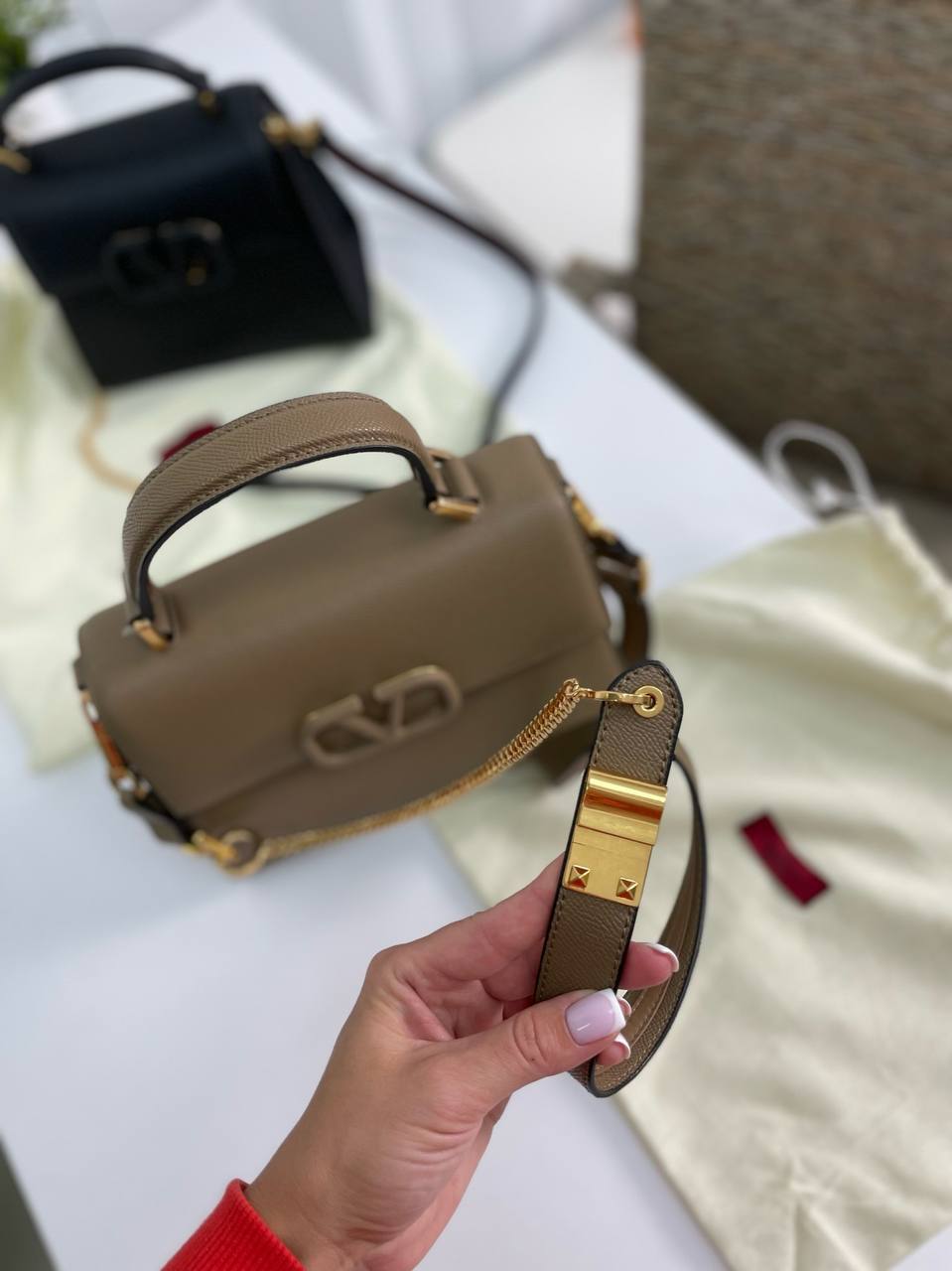 Коллекционная женская сумка коричневая 25 см Valentino BP-21057 Коллекционная женская сумка коричневая 25 см Valentino BP-21057