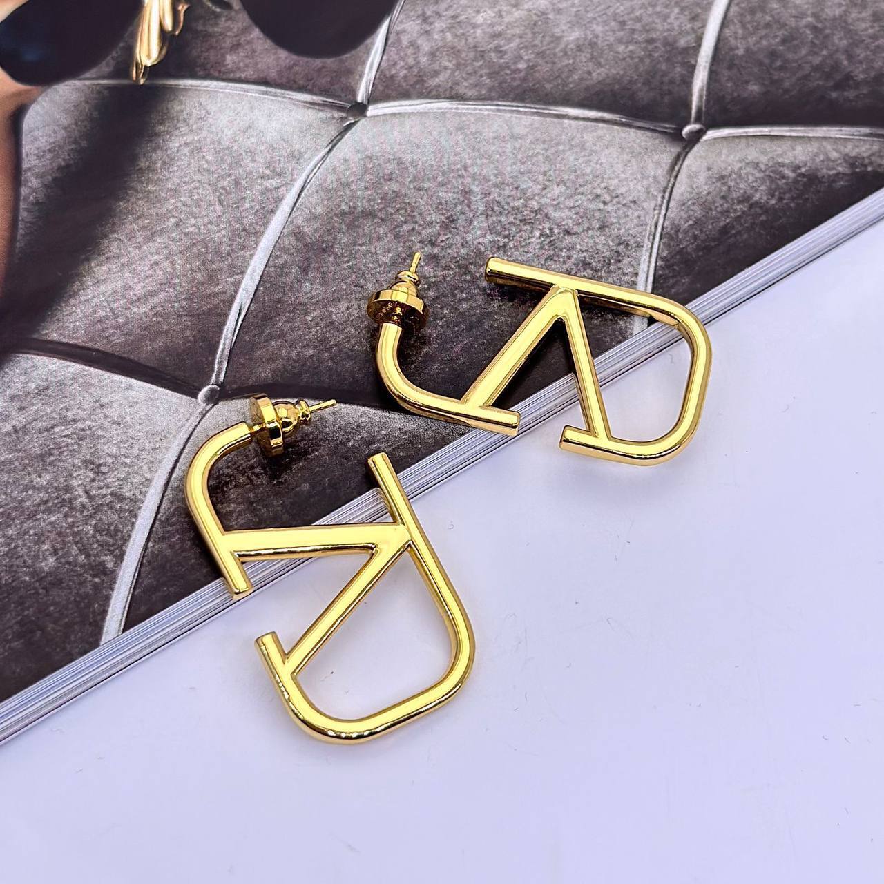 Коллекционные серьги Valentino BP-27959 Коллекционные серьги Valentino BP-27959