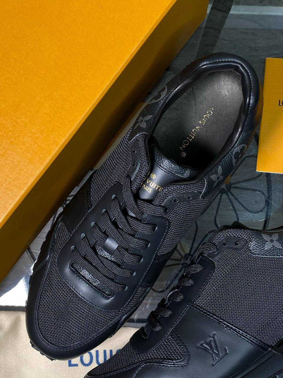 Louis Vuitton стильные кроссовки BP-46931 Louis Vuitton стильные кроссовки BP-46931
