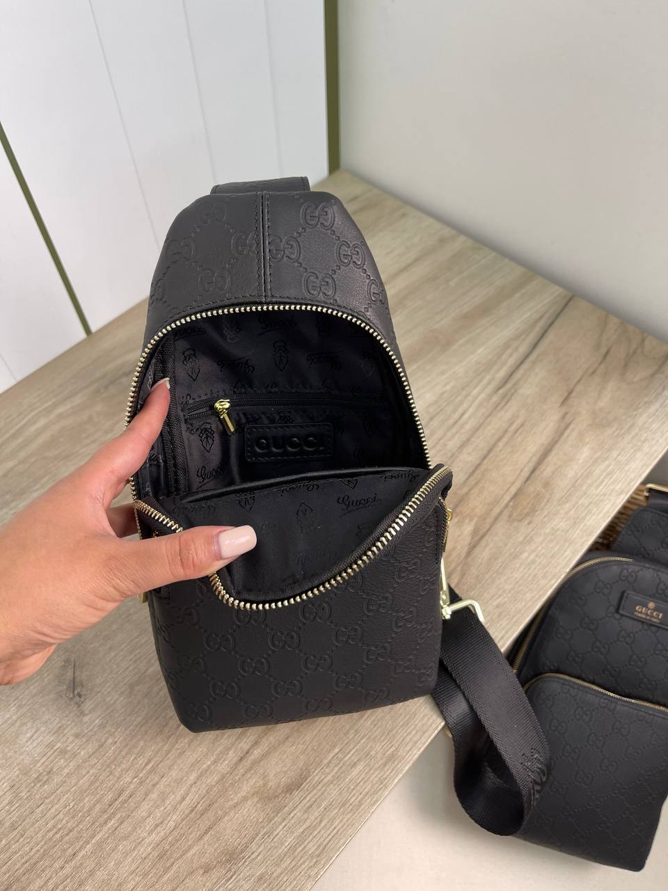 Сумка-слинг Gucci премиум BP-18137 Сумка-слинг Gucci премиум BP-18137