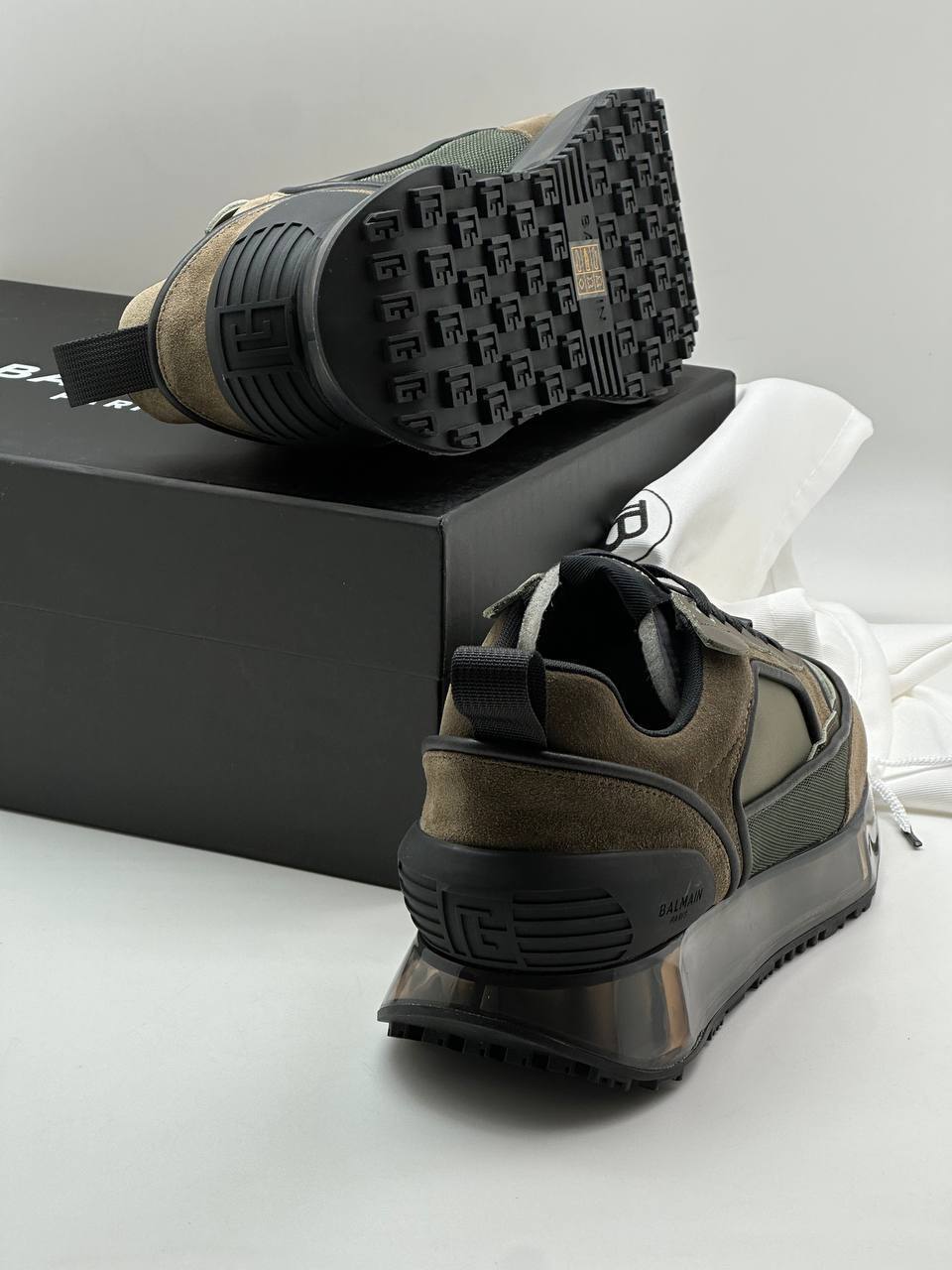 Balmain трендовые кроссовки BP-32640 Balmain трендовые кроссовки BP-32640