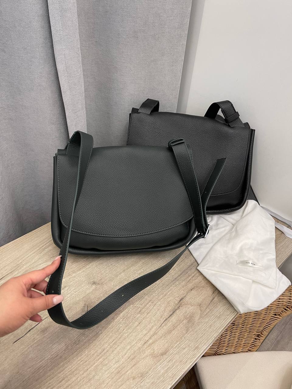 Элитная женская сумка The Row BP-48298 Элитная женская сумка The Row BP-48298