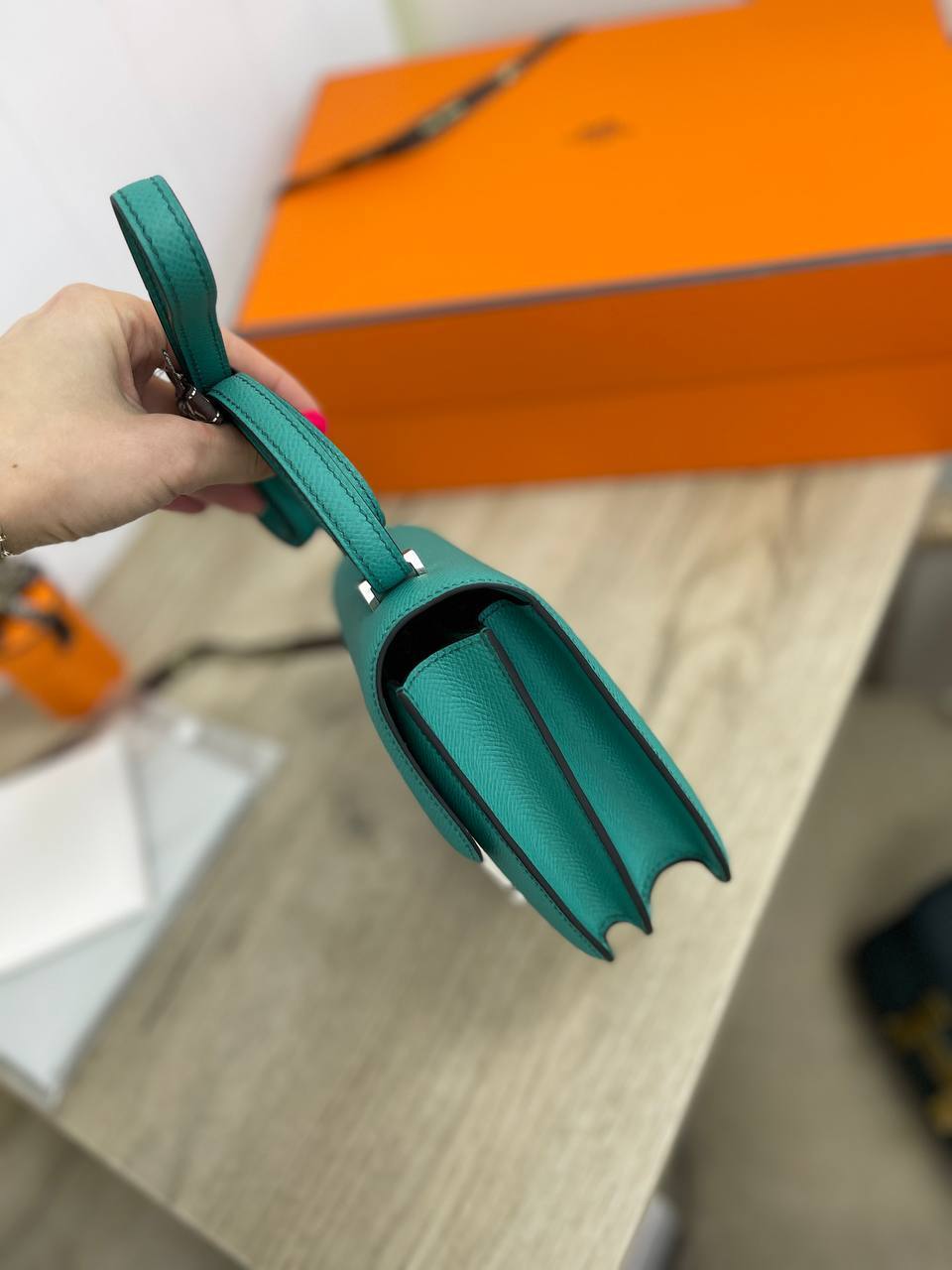 Conctance 18 cm элитная женская сумка Hermes BP-30107 Conctance 18 cm элитная женская сумка Hermes BP-30107