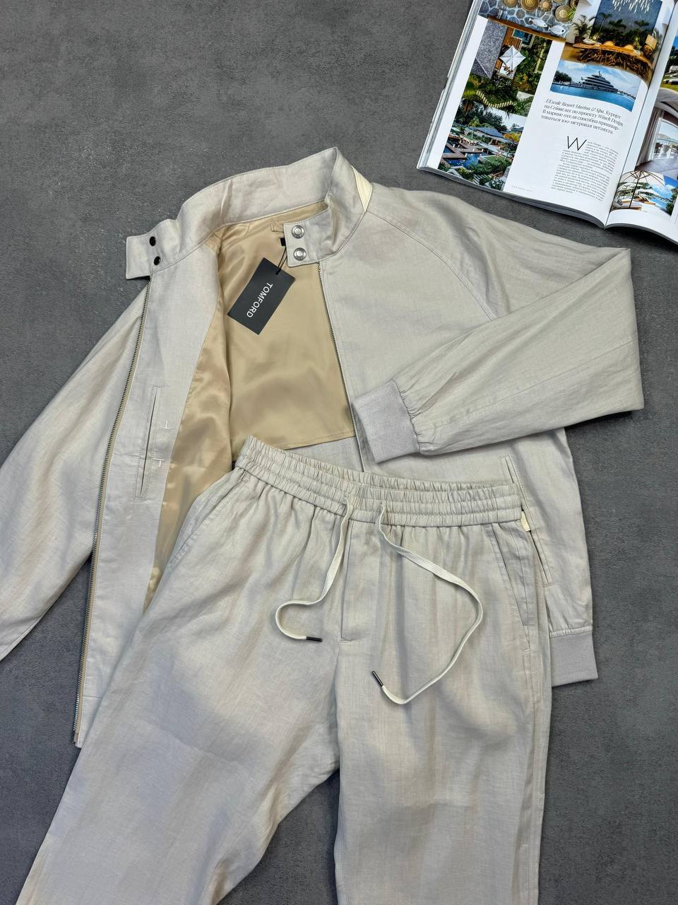 Мужской льняной костюм от Tom Ford BP-52080 Мужской льняной костюм от Tom Ford BP-52080