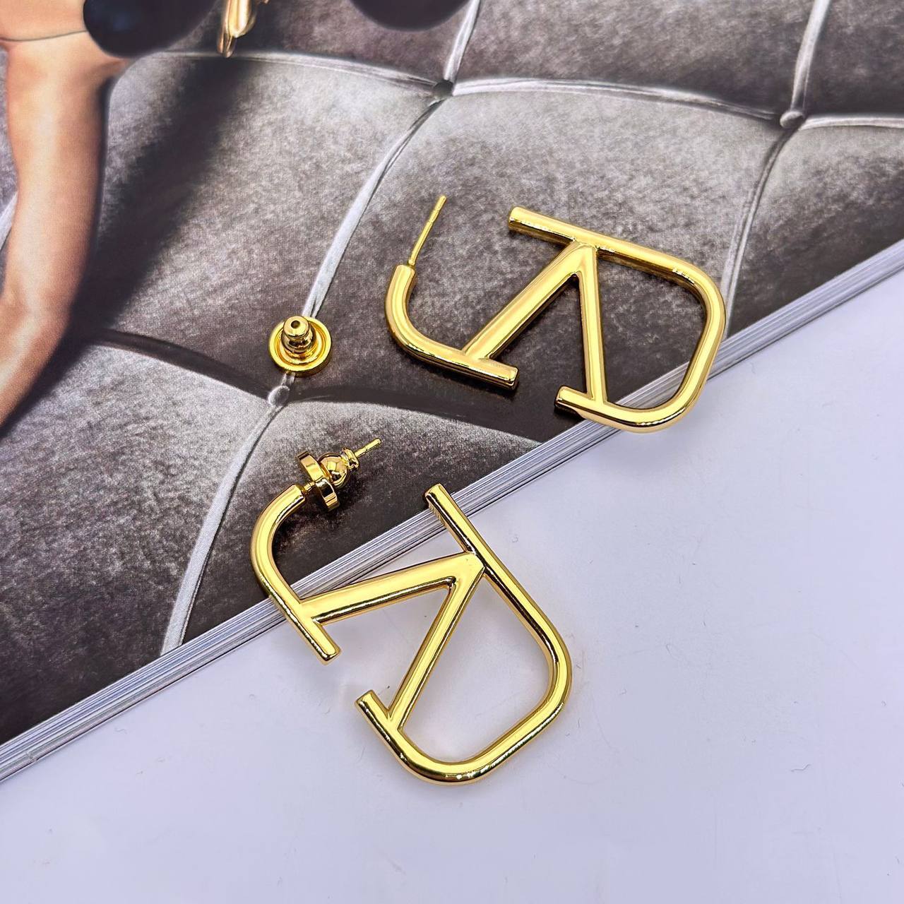 Коллекционные серьги Valentino BP-27959 Коллекционные серьги Valentino BP-27959