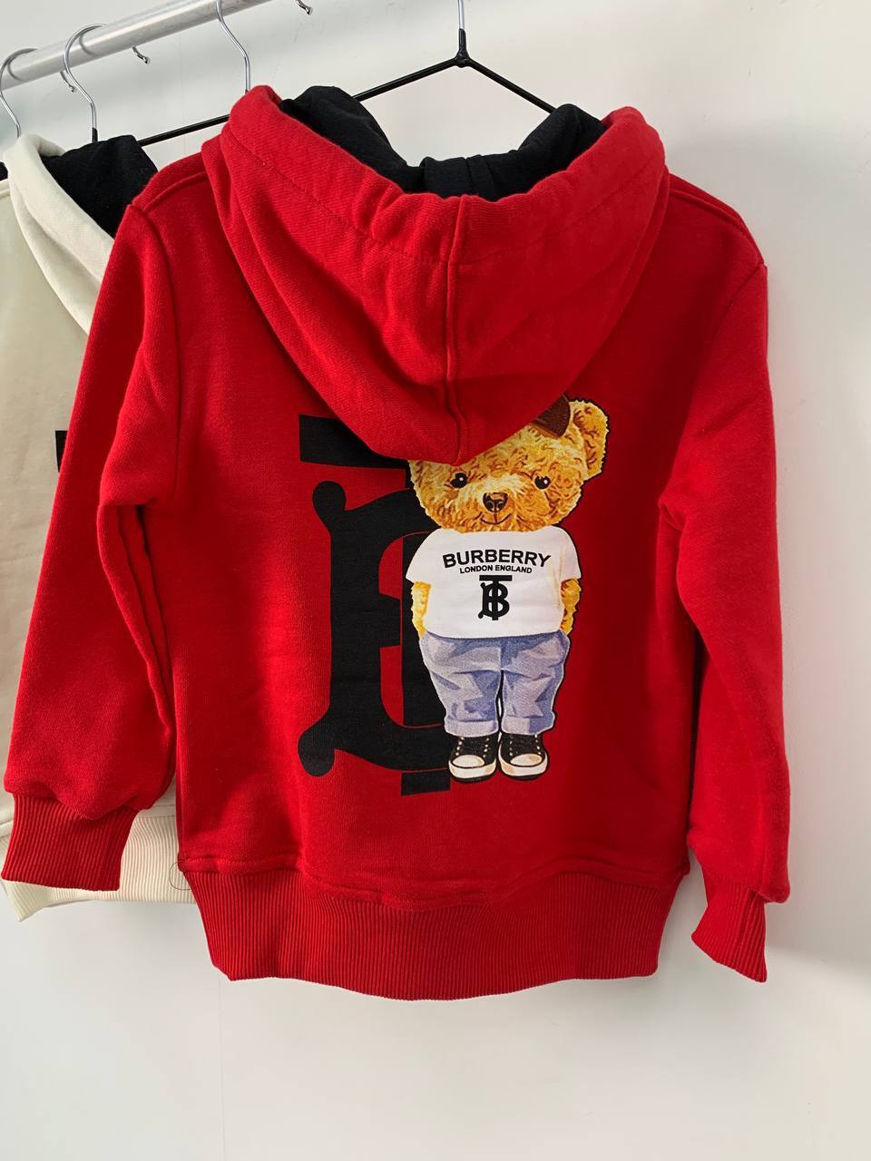 Толстовка лимитная Burberry BP-23836 Толстовка лимитная Burberry BP-23836