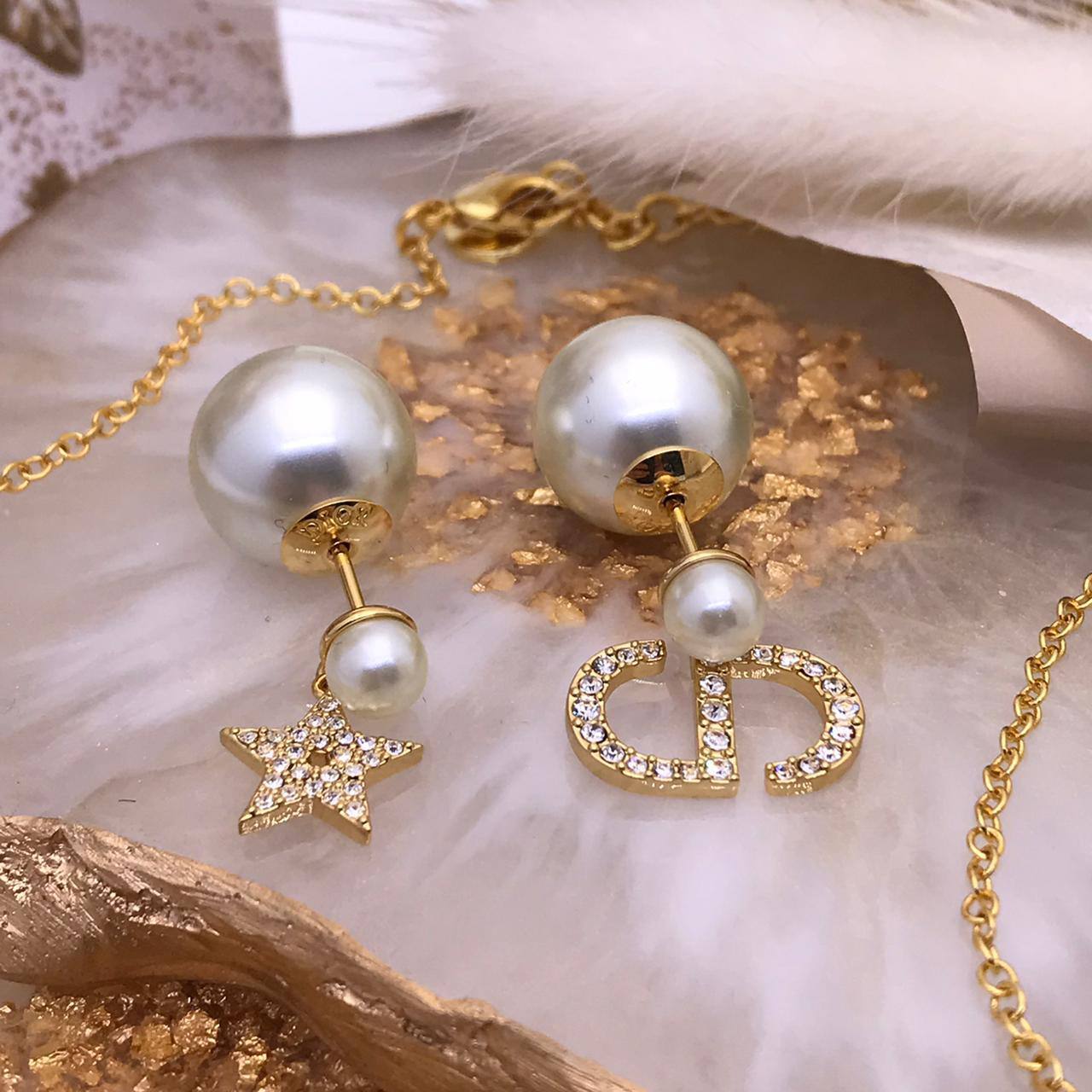 Премиум серьги Christian Dior BP-32830 Премиум серьги Christian Dior BP-32830