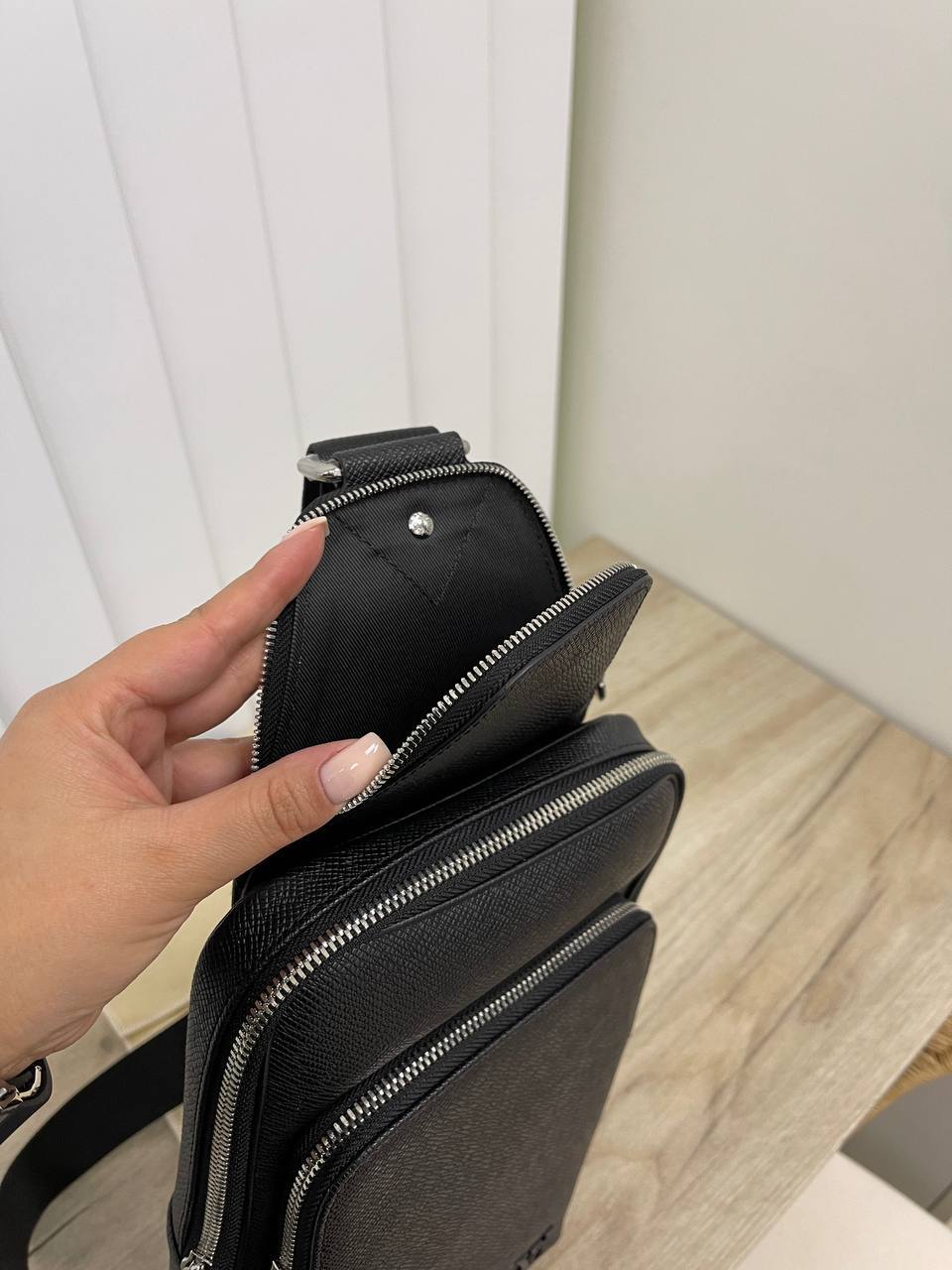 Сумка-слинг стильная Louis Vuitton BP-21980 Сумка-слинг стильная Louis Vuitton BP-21980