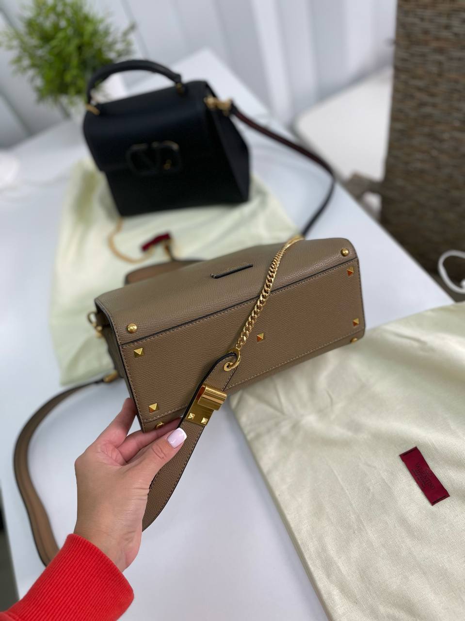 Коллекционная женская сумка коричневая 25 см Valentino BP-21057 Коллекционная женская сумка коричневая 25 см Valentino BP-21057