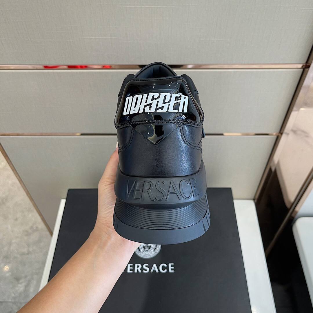 Мужские стильные кроссовки Versace BP-24121 Мужские стильные кроссовки Versace BP-24121