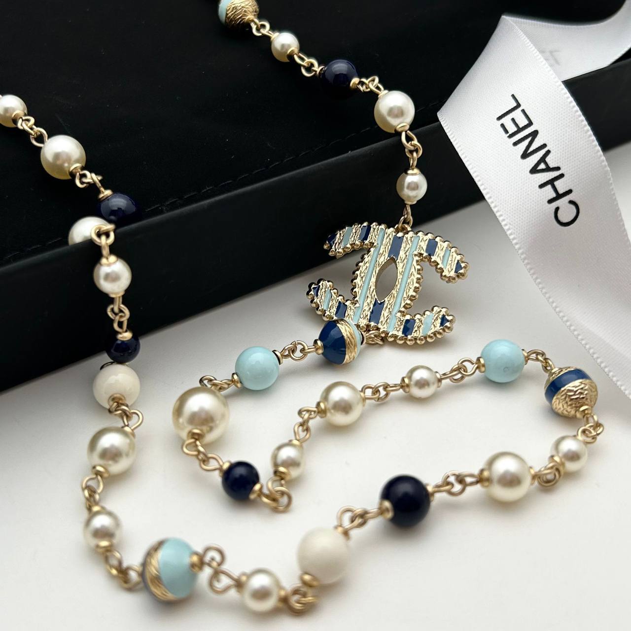 Коллекционная подвеска Chanel BP-54345 Коллекционная подвеска Chanel BP-54345