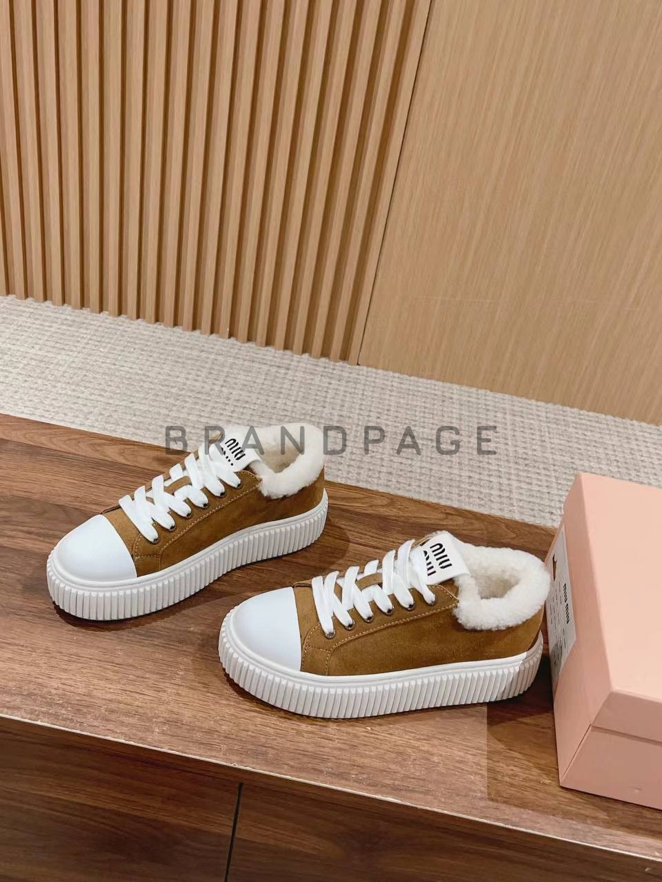 Кроссовки меховые Miu Miu BPLUX12434 Кроссовки меховые Miu Miu BPLUX12434