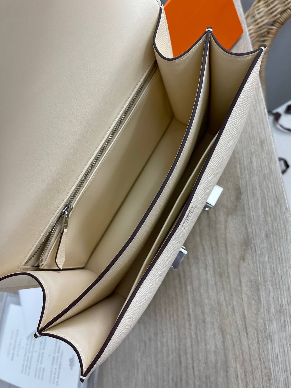 Женская сумка Constance 23 см коллекционная Hermes BP-12679 Женская сумка Constance 23 см коллекционная Hermes BP-12679