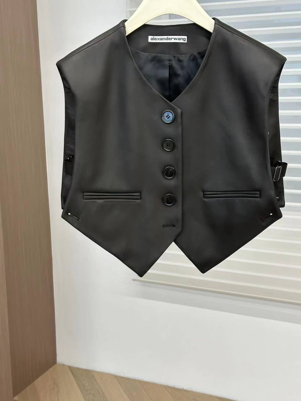 Кожаный жилет Alexander Wang коллекционный BP-37485 Кожаный жилет Alexander Wang коллекционный BP-37485