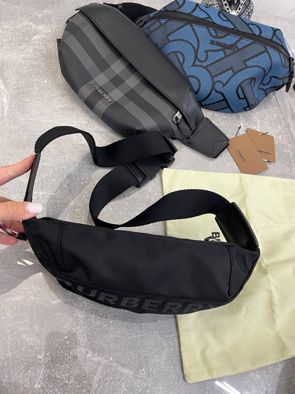 Поясная сумка Burberry лимитированная BP-36781 Поясная сумка Burberry лимитированная BP-36781