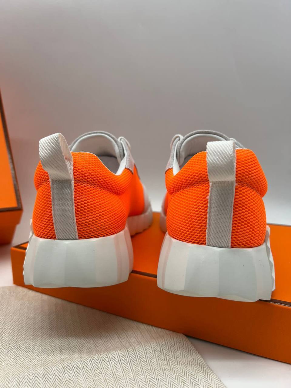 Повседневные кроссовки Hermes BP-33672 Повседневные кроссовки Hermes BP-33672