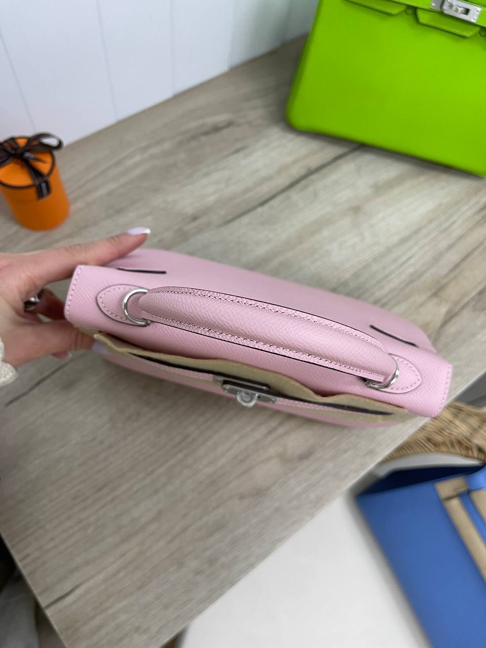 Элитная женская сумка Kelly, 25 см, PHW Hermes BP-28608 Элитная женская сумка Kelly, 25 см, PHW Hermes BP-28608