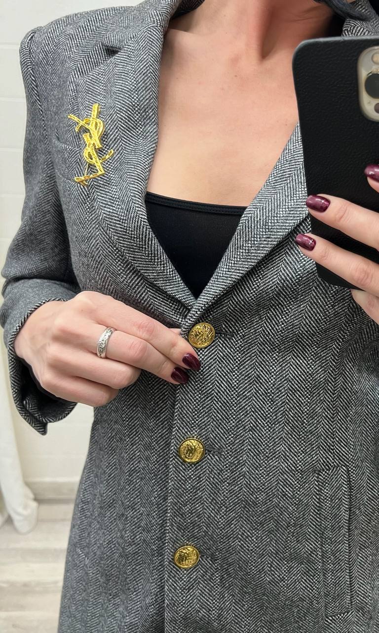 Жакет Yves Saint Laurent эксклюзивный BP-46567 Жакет Yves Saint Laurent эксклюзивный BP-46567