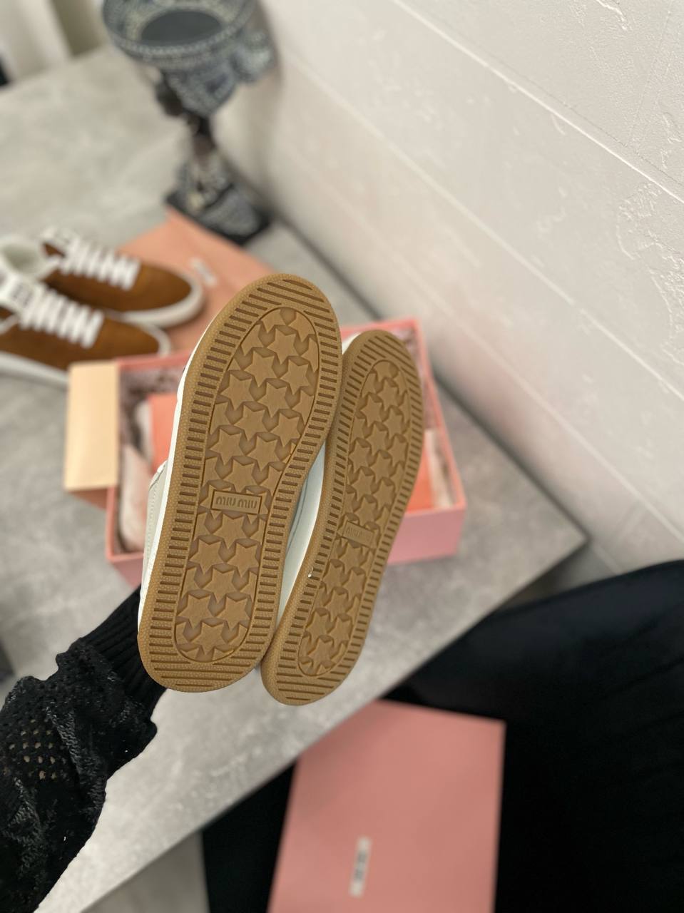 Премиальные кроссовки Miu Miu BP-46685 Премиальные кроссовки Miu Miu BP-46685