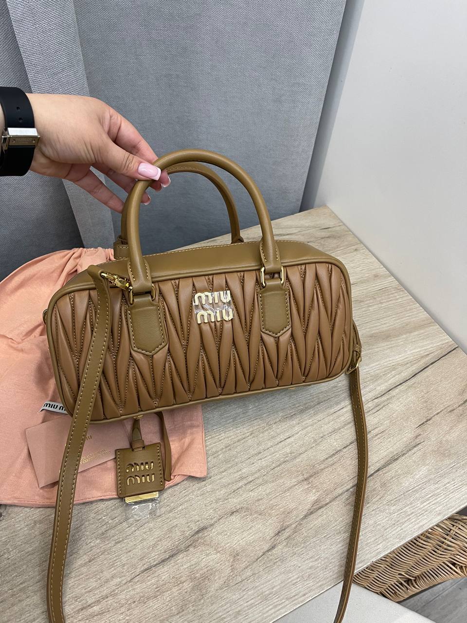 Женская сумка премиум Miu Miu BP-48718 Женская сумка премиум Miu Miu BP-48718