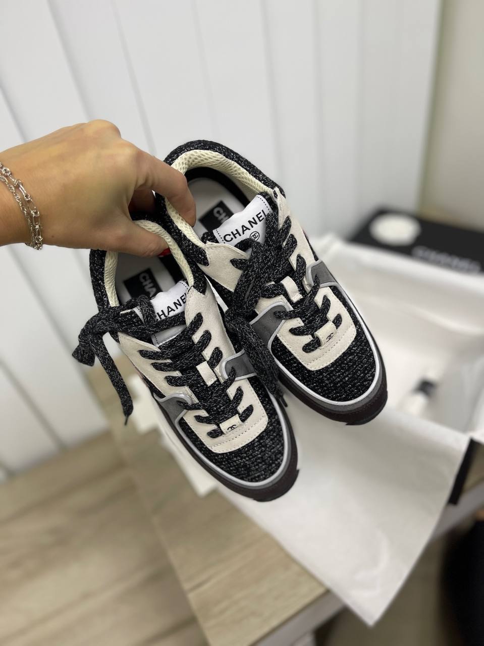 Комбинированные кроссовки Chanel BP-23724 коллекционные Комбинированные кроссовки Chanel BP-23724 коллекционные