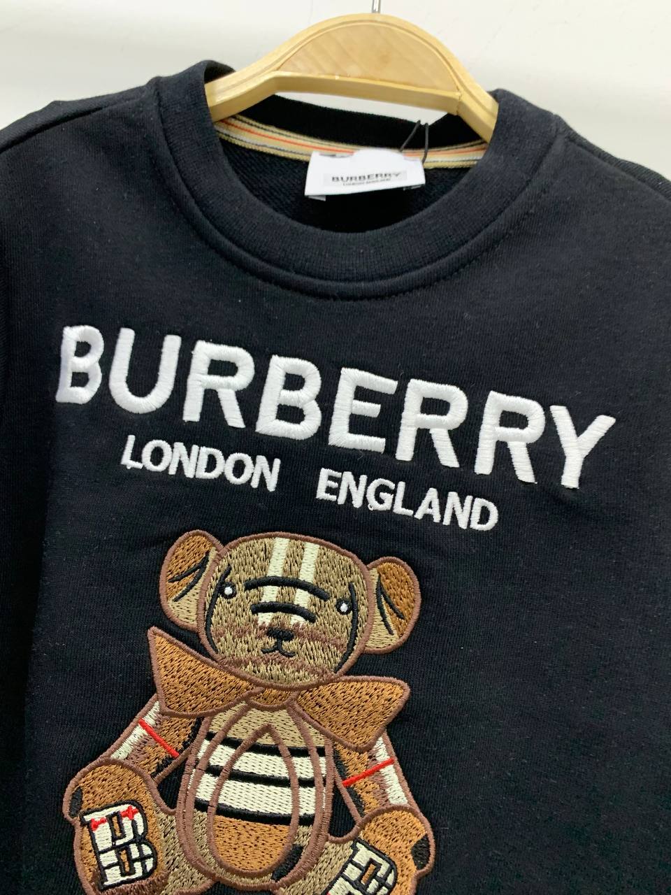 Толстовка Burberry премиальная BP-26849 Толстовка Burberry премиальная BP-26849