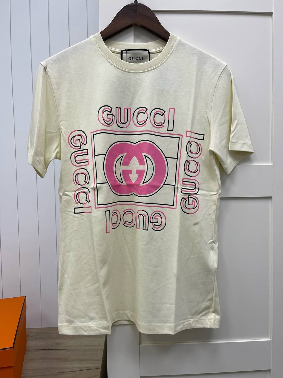 Женская футболка трендовая Gucci BP-26050 Женская футболка трендовая Gucci BP-26050