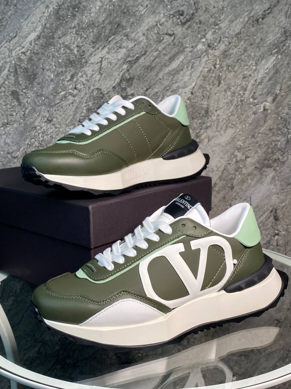 Valentino оливковые кроссовки BP-53531 Valentino оливковые кроссовки BP-53531