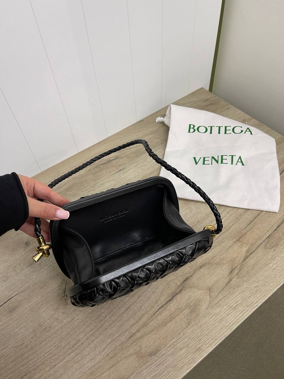 Bottega Veneta Knot On Strap трендовый BP-26394 Bottega Veneta Knot On Strap трендовый BP-26394