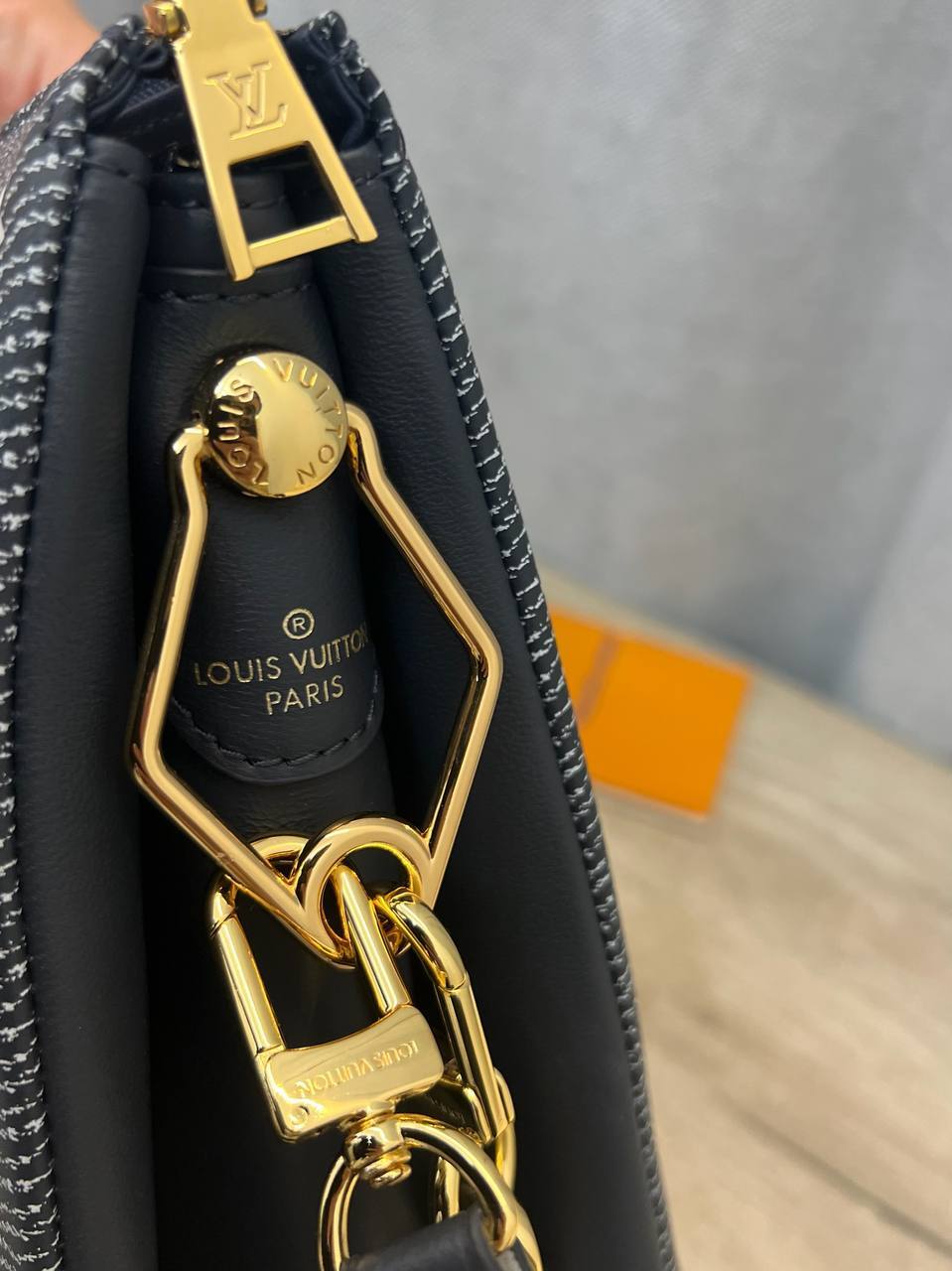 Женская коллекционная сумка Louis Vuitton BP-40640 Женская коллекционная сумка Louis Vuitton BP-40640