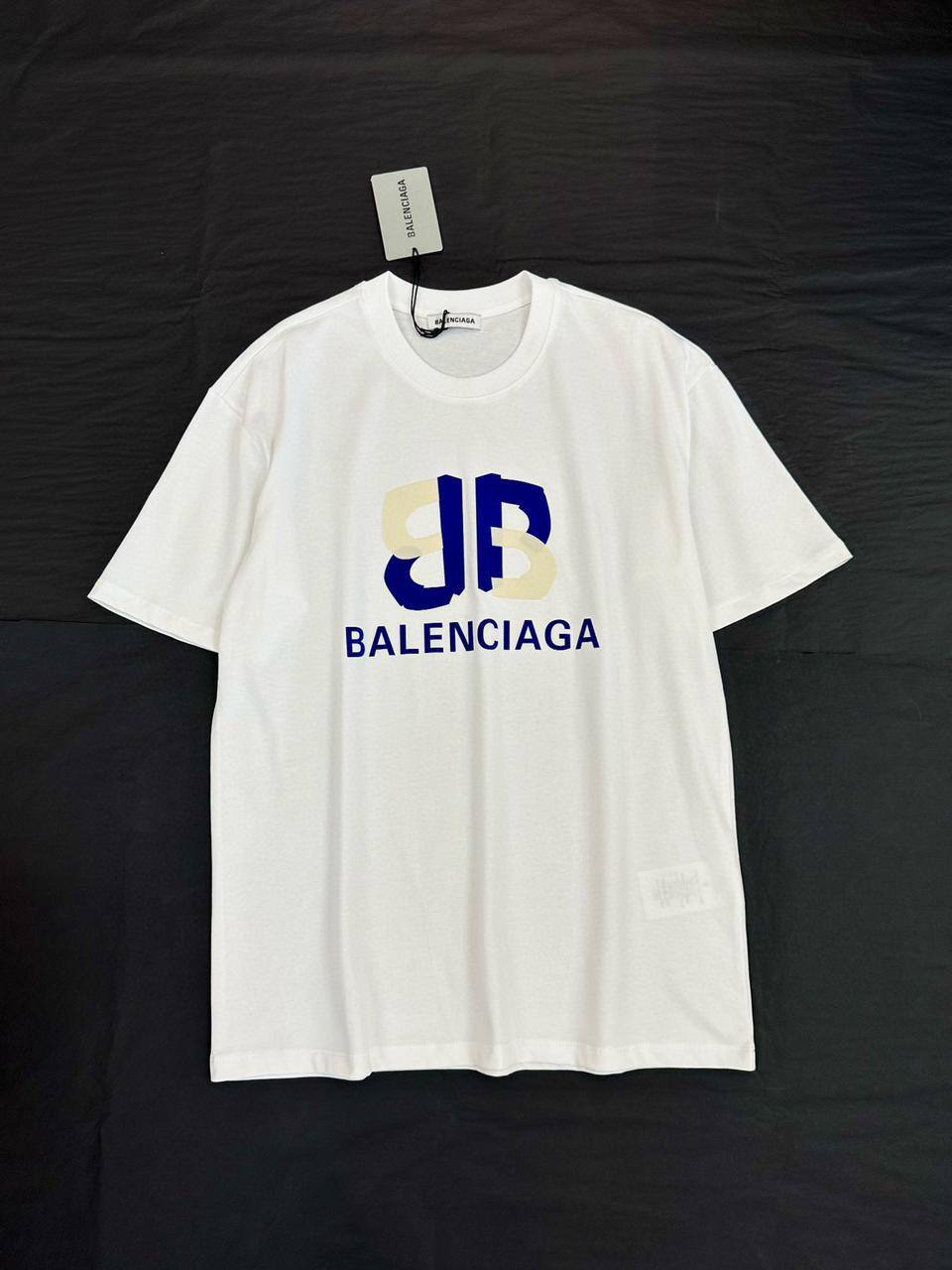 Balenciaga трендовая футболка BP-33395 Balenciaga трендовая футболка BP-33395