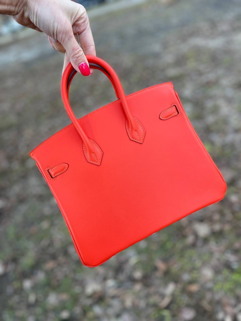 Коллекционная сумка Birkin, 25 см из swift кожи Hermes BP-30987 Коллекционная сумка Birkin, 25 см из swift кожи Hermes BP-30987