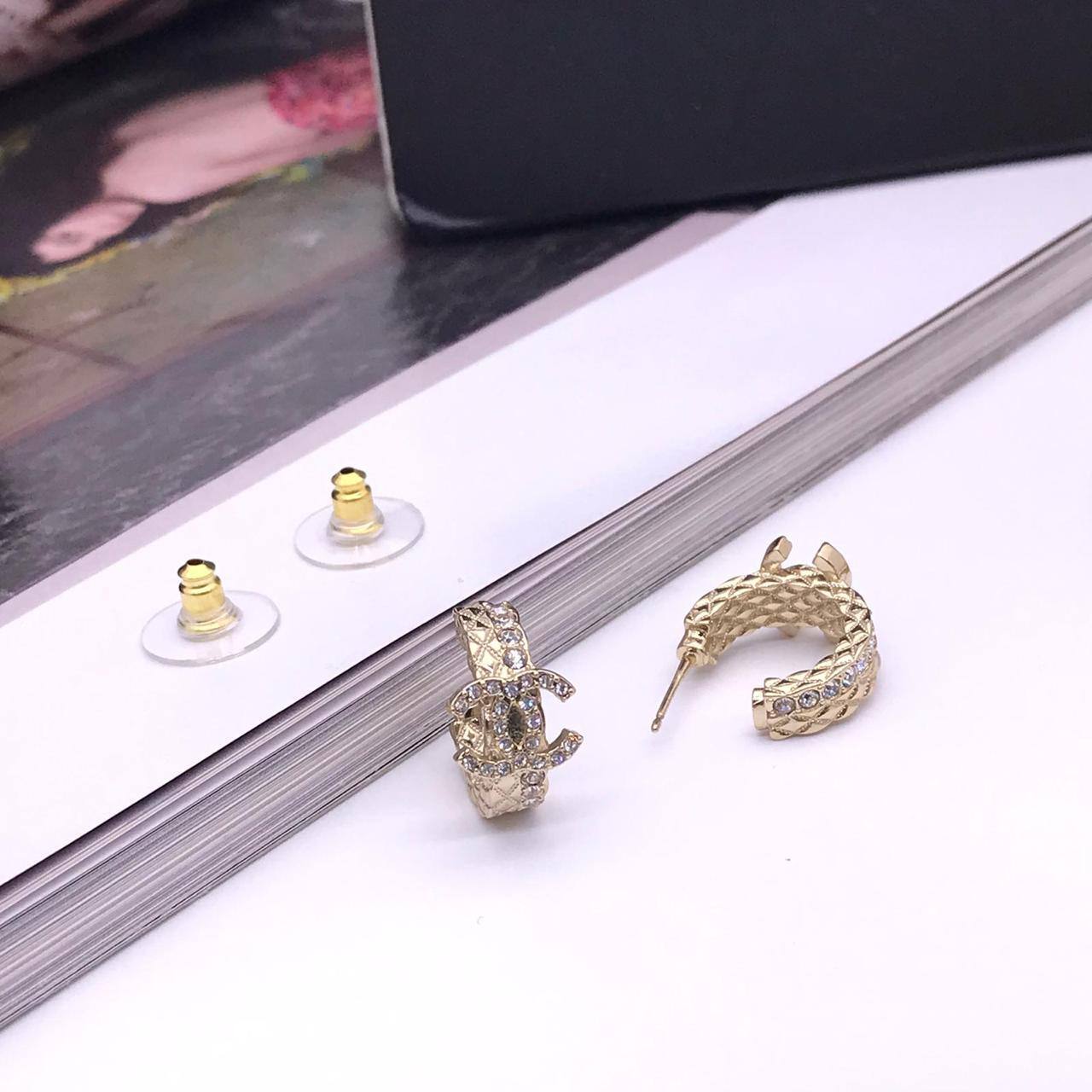 Трендовые серьги Chanel BP-15875 Трендовые серьги Chanel BP-15875