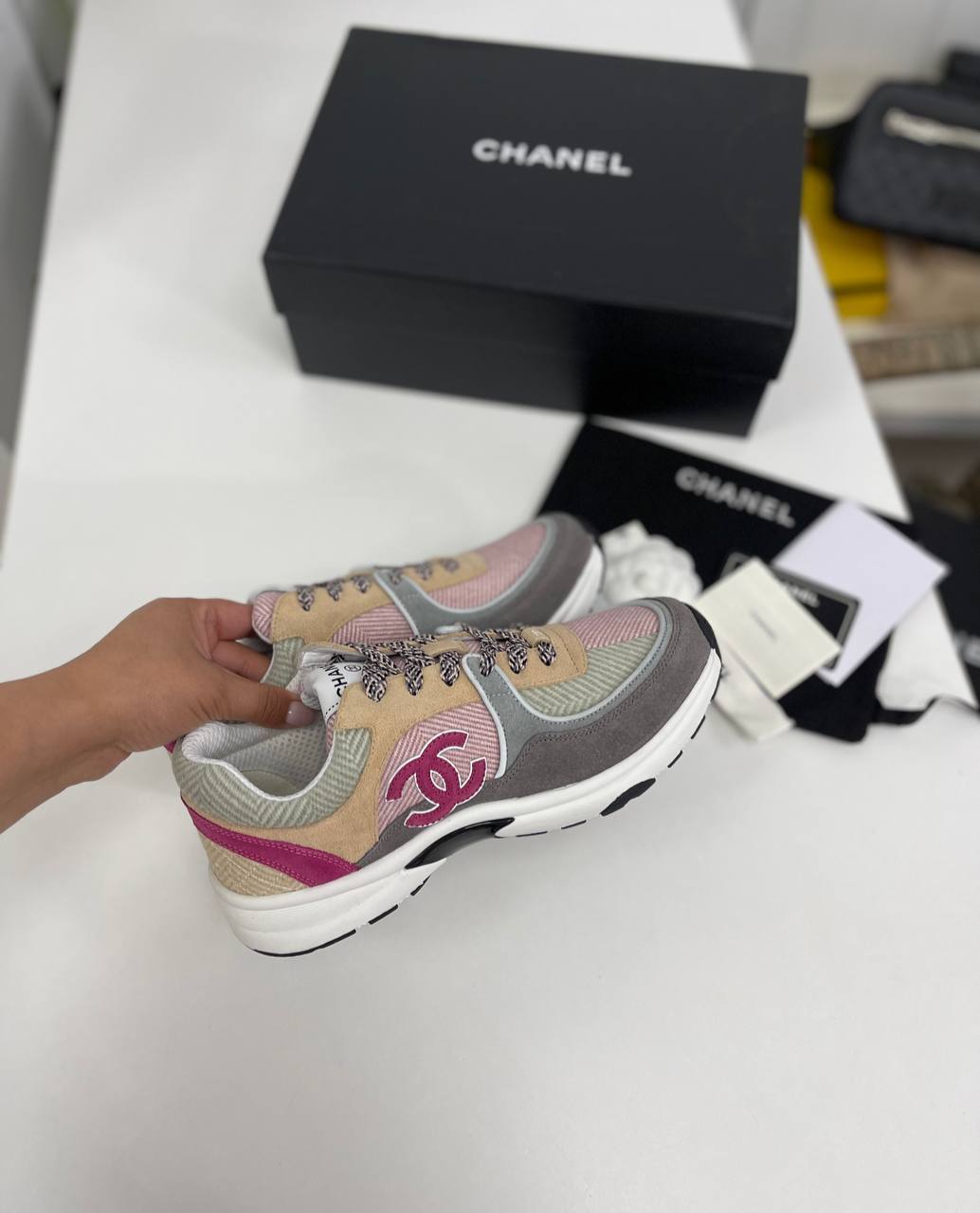 Дизайнерские кроссовки Chanel BP-36733 Дизайнерские кроссовки Chanel BP-36733