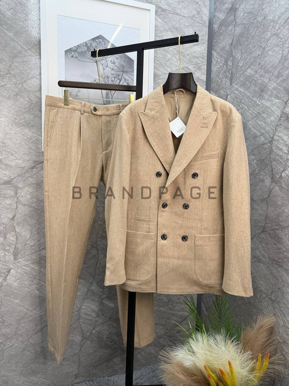 Костюм из шерсти Лана BC BPLUX5603 Костюм из шерсти Лана BC BPLUX5603