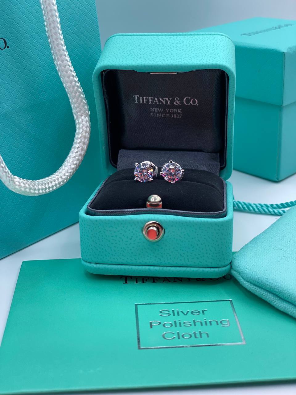 Коллекционные серьги Tiffany&Co BP-28532 Коллекционные серьги Tiffany&Co BP-28532